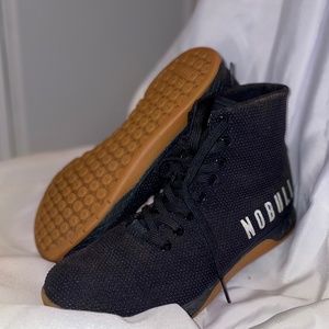 WOMEN'S GUM HIGH-TOP NOBULL